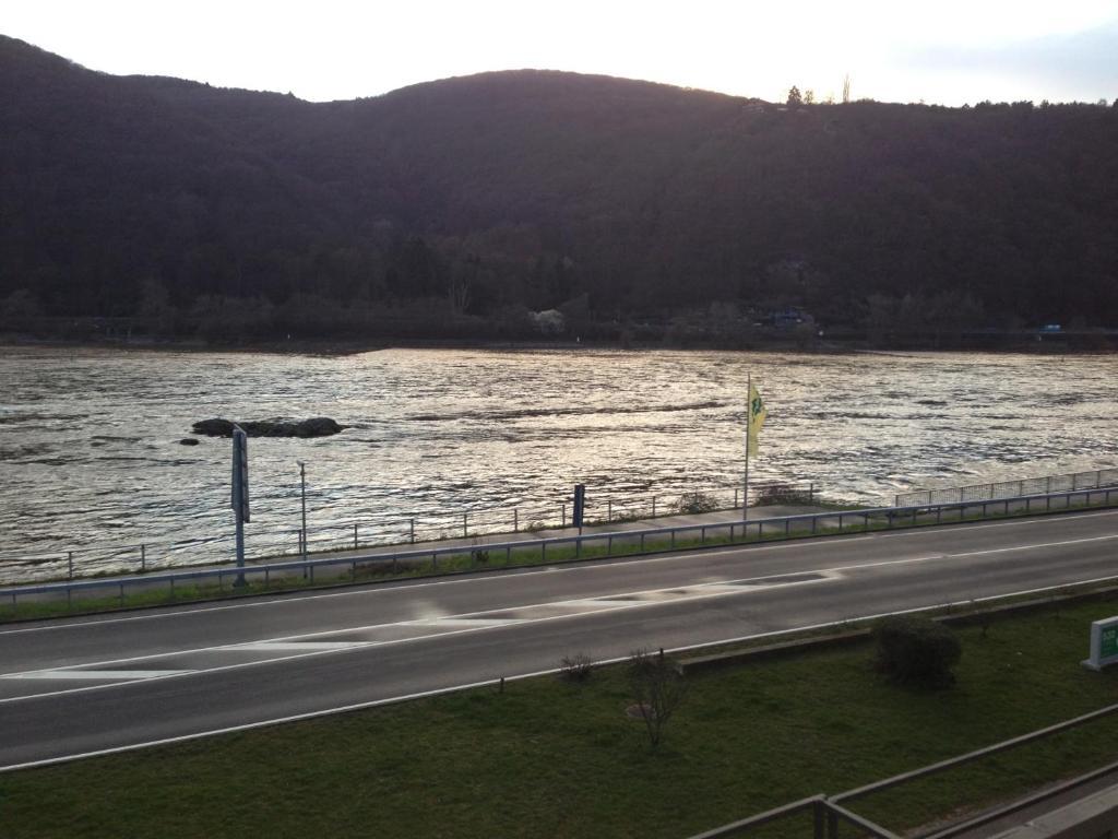 Rheinhotel Lamm Rüdesheim am Rhein Zimmer foto
